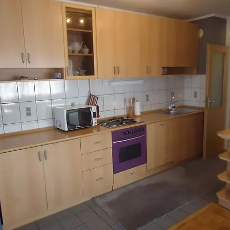 Apartman Kula